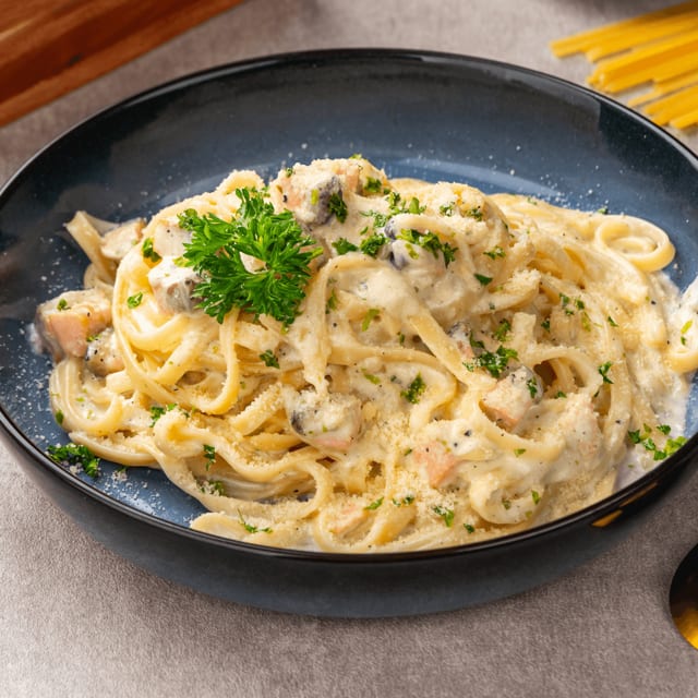 Pasta Alfredo.